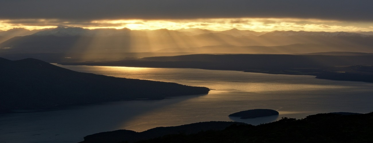 Fiordland's Majestic Beauty: Milford Sound and Beyond