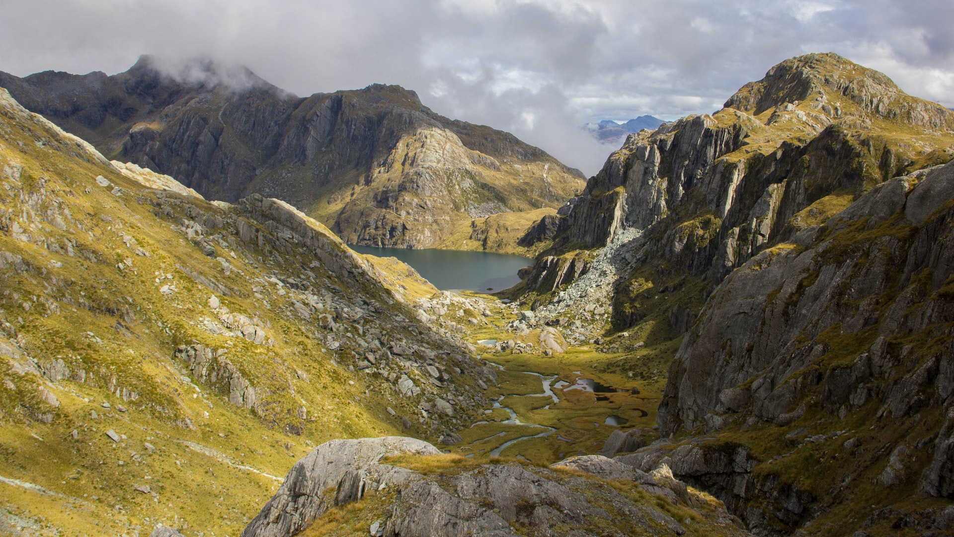 Walking & Hiking in Mount Aspiring National Park